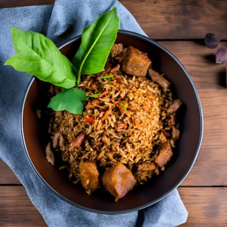 Fried Rice Delights: Chinese, Thai, and Vegetarian Options